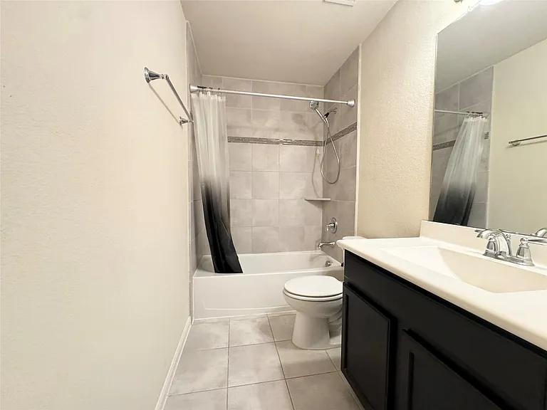 3010 Overbrook Meadow Ln — Photo 23