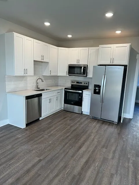 3 bed, 1444 sqft, $1,795 — Photo 4