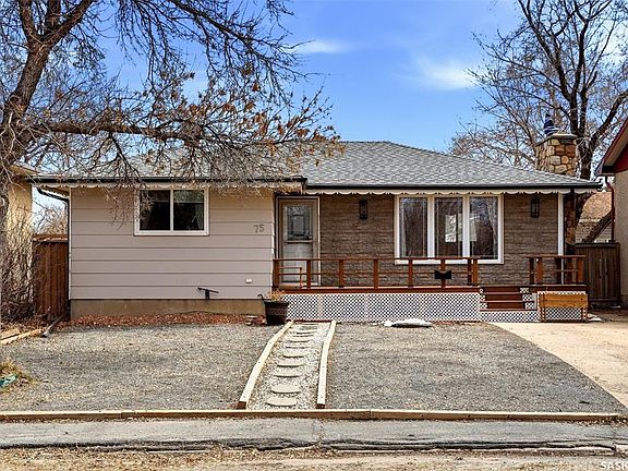 2nd image of 75 Rothwell CRESCENT