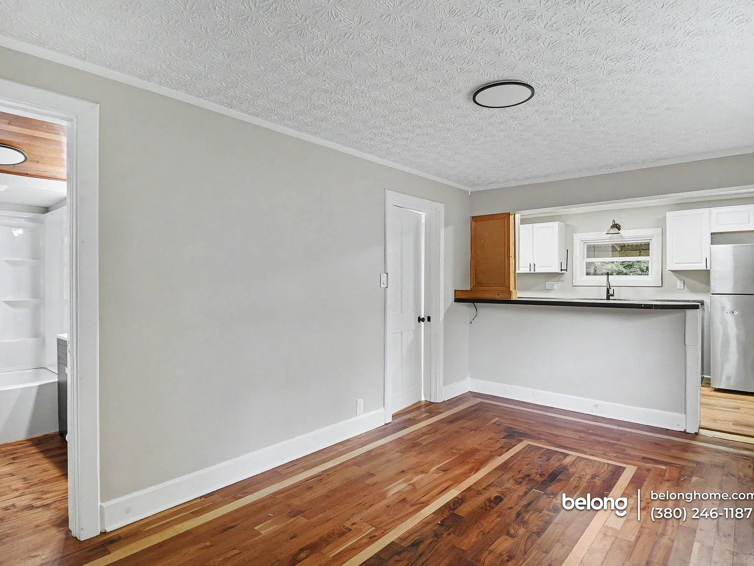 4 bed, 2.0 bath, 1436 sqft, $1,875 — Photo 4