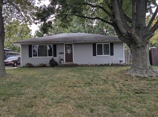 605 Bel Pl, Rantoul, IL 61866