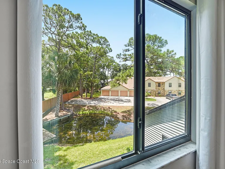9020 York Ln #10H — Photo 17