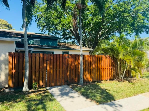 1005 Manor Dr #3-D, Lake Worth, FL 33461