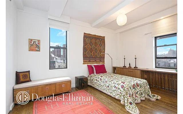 Sold by Douglas Elliman | media 6