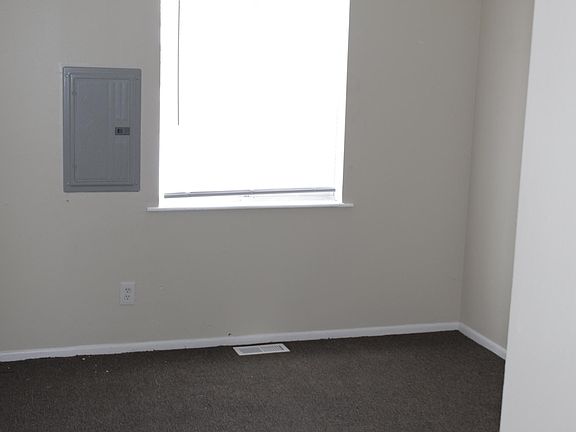 2nd image of 1810 Joanna Ave