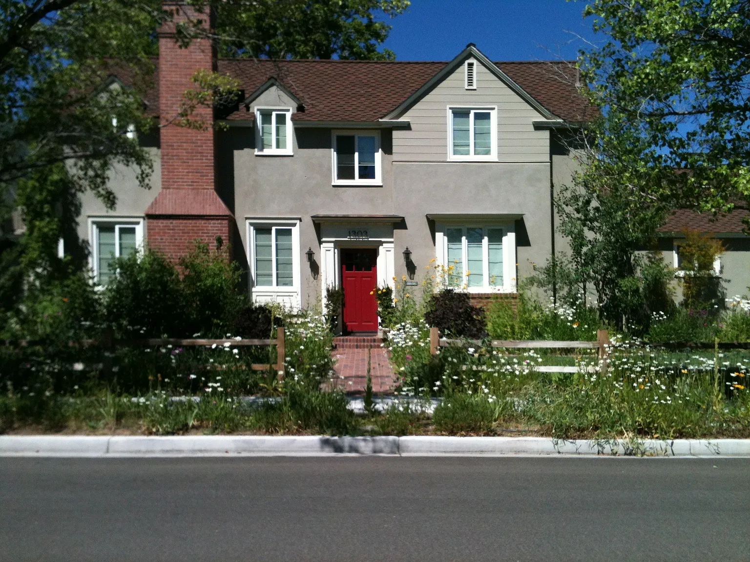 1303 Mark Twain Ave photo 1