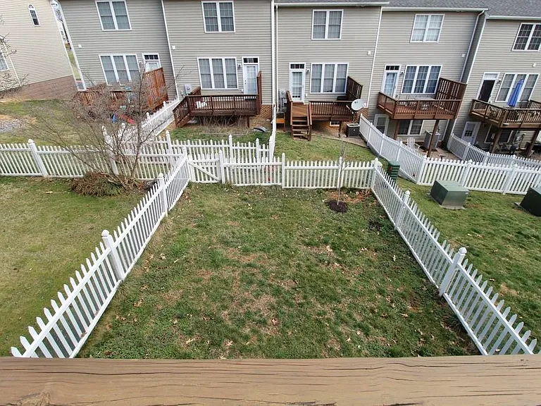 3069 Taylor Spring Ln — Photo 30