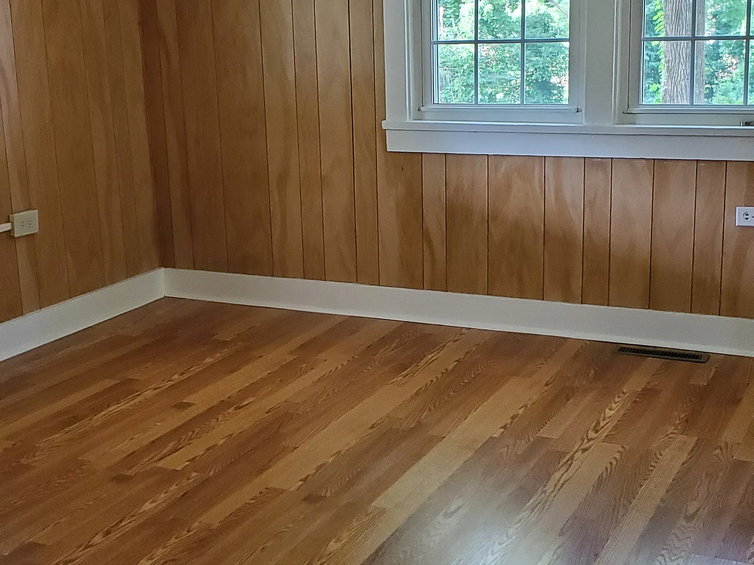 89 Utopia Rd — Photo 3