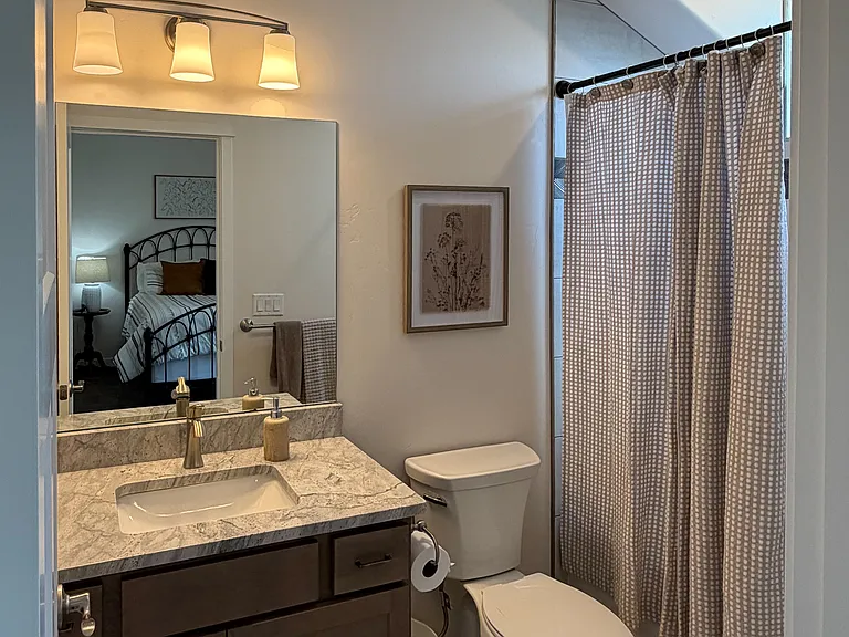 Ensuite Bathroom Second Bedroom