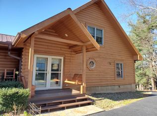 762 Hunter Cove Rd, Allons, TN 38541