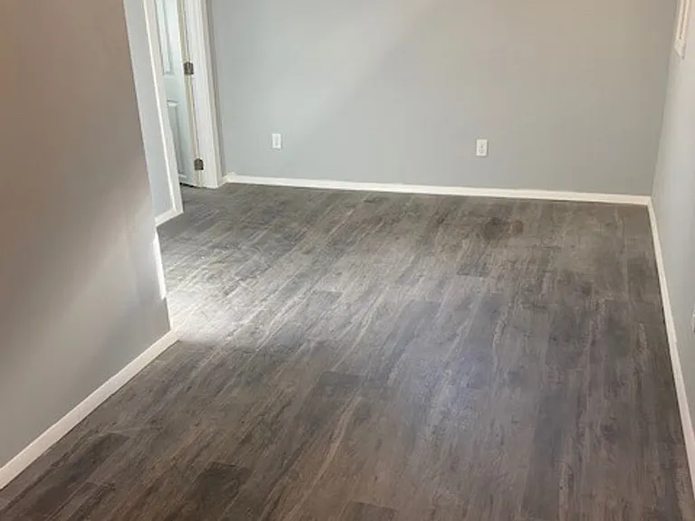3511 E Hollywood Dr — Photo 1