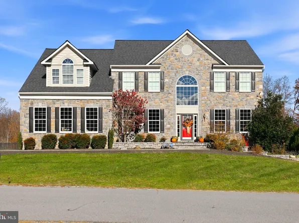 36514 Winding Oak Pl, Purcellville, VA 20132