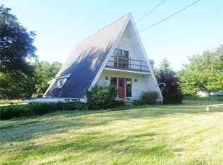 3476 Straight Rd, Fredonia, NY 14063