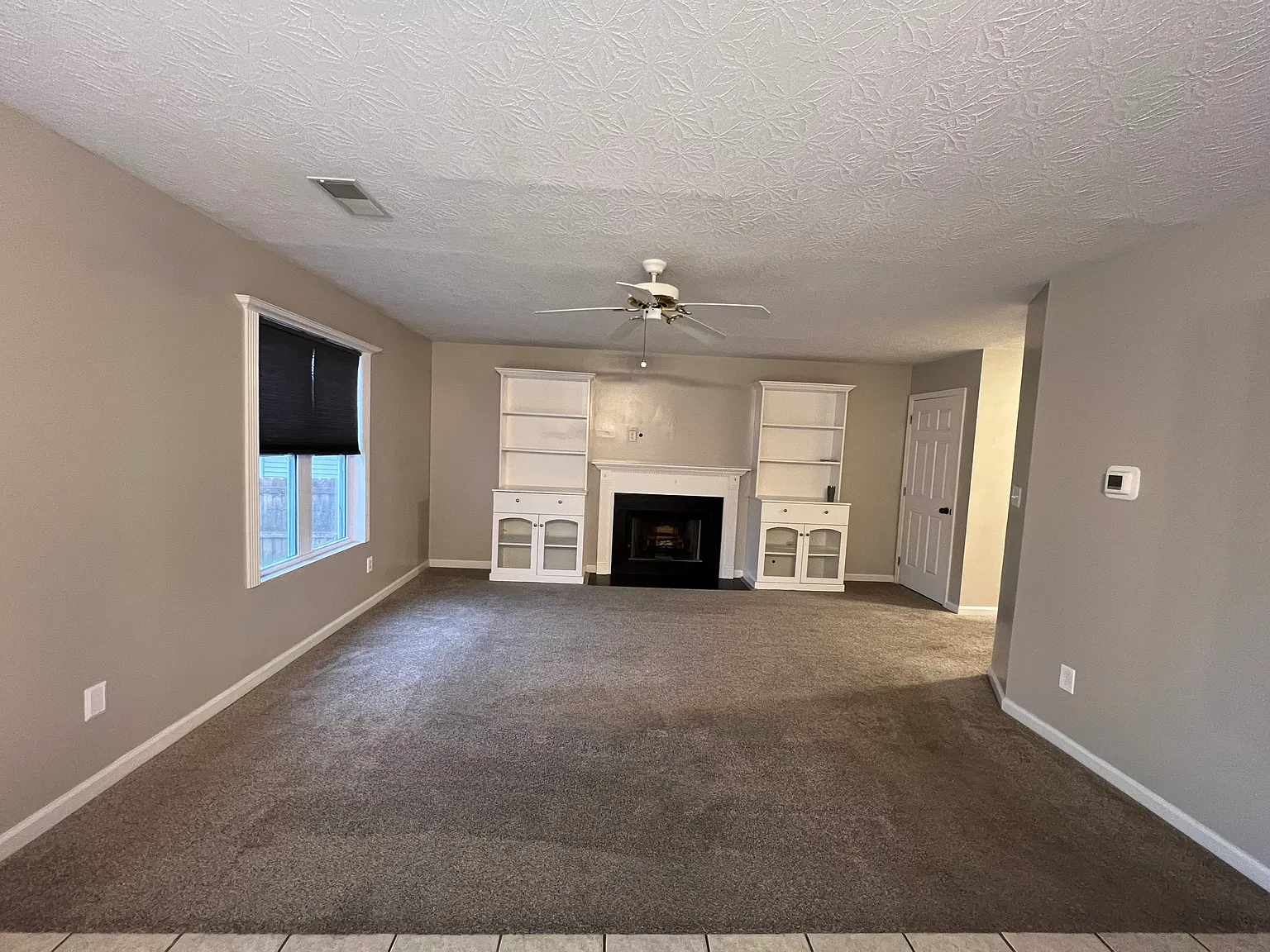 3 bed, 2.5 bath, 1544 sqft, $2,500 — Photo 4