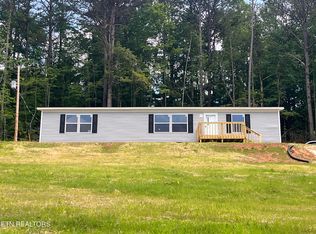 560 Chumley Rd, New Tazewell, TN 37825