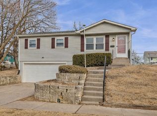 1703 24th St, Rock Island, IL 61201