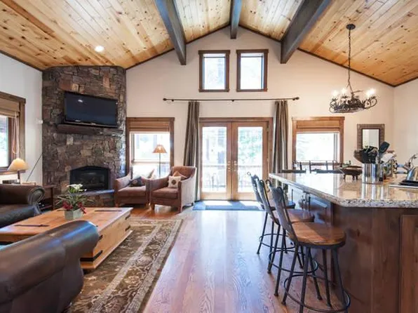 360 E Agatam Ave, Tahoe Vista, CA 96148