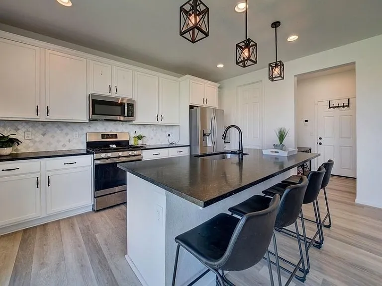 5426 Wagon Hammer Dr — Photo 4