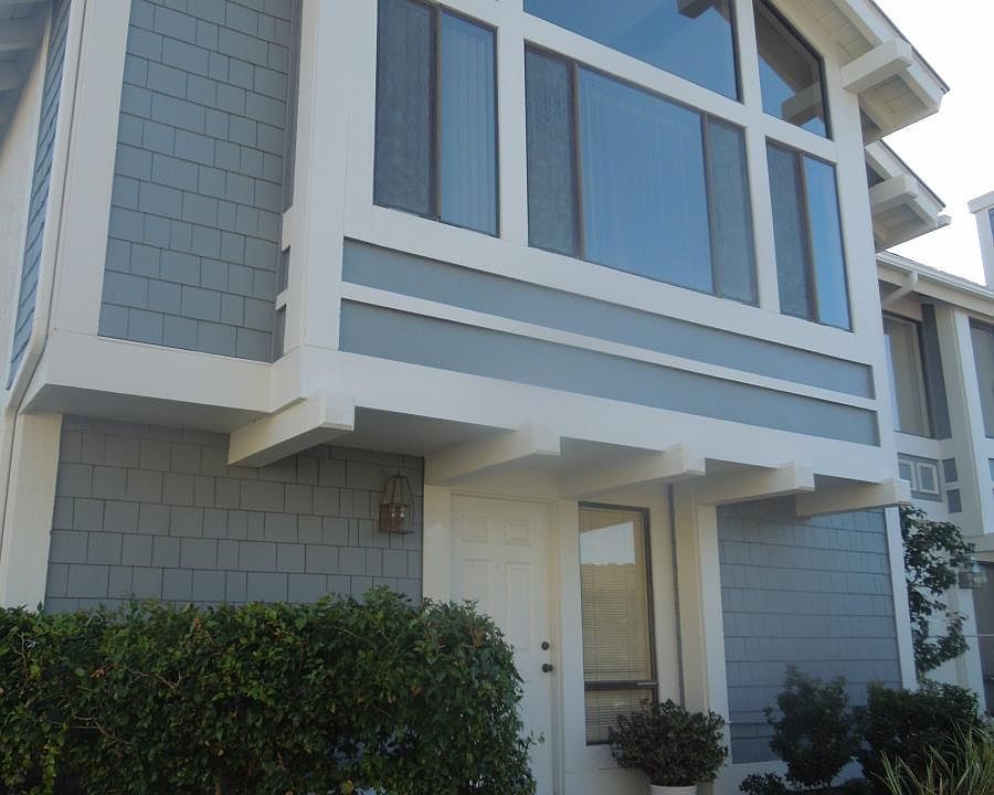cape cod style condo