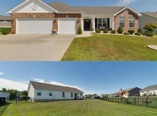 212 Schuman Dr, O'Fallon, MO 63366
