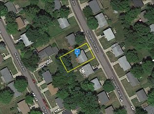 6421 N Upland Ter, Peoria, IL 61615