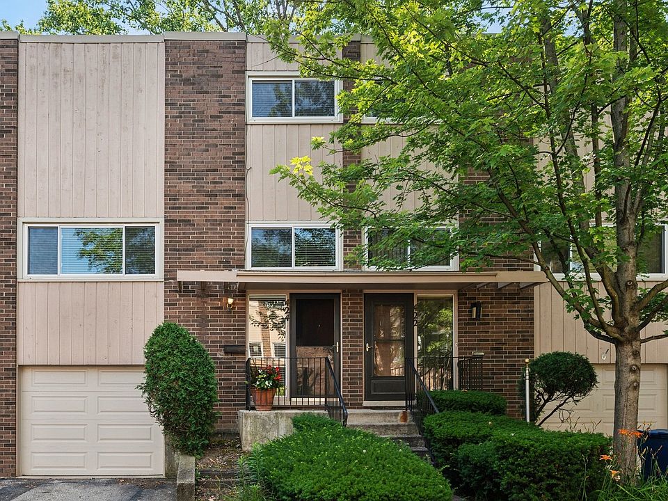 1st image of 424 Skokie Blvd