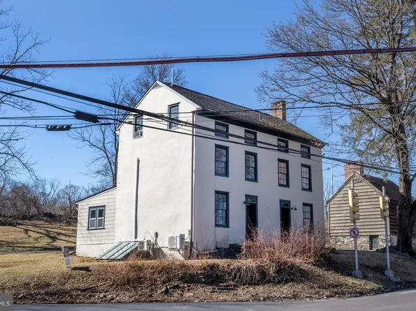 6192 Lower York Rd #B, New Hope, PA 18938