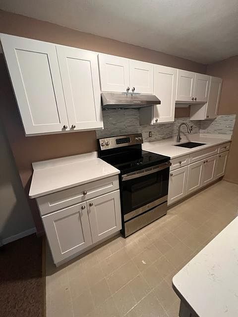 1st image of 207 Samoset St APT B5