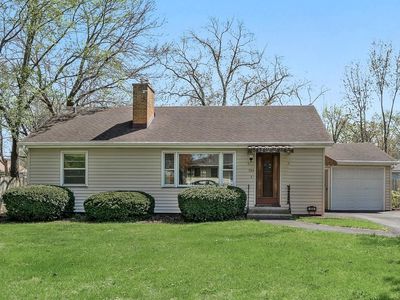 384 Lakelawn Blvd, Aurora, IL, 60506