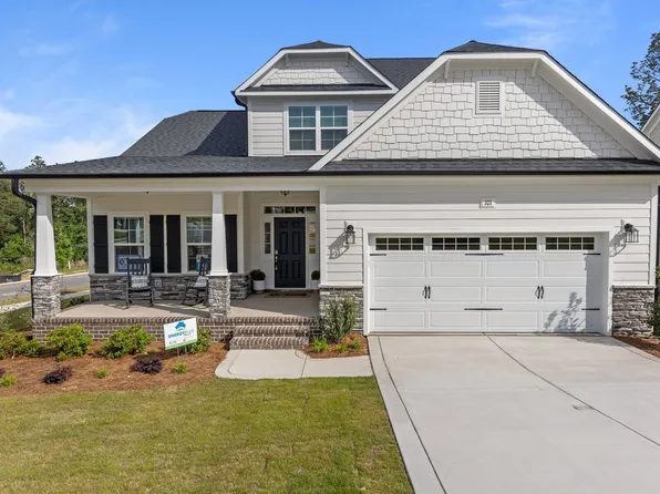 101 Pungo Ln, Aberdeen, NC 28315