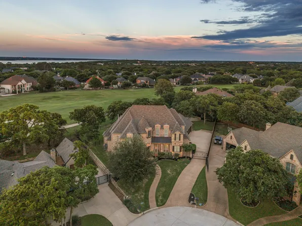 4 Heatherstone Ct, Trophy Club, TX 76262