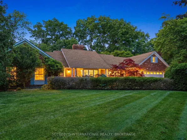 22 Colonel Butler Cres, Niagara On The Lake, ON L0S 1J0