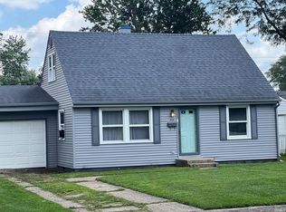916 Birchwood Ave, South Bend, IN 46619