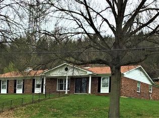 611 N 1st St, Pacific, MO 63069