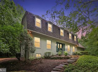 11407 Drop Forge Ln, Reston, VA 20191