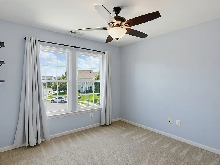 40 Milo Ct — Photo 50