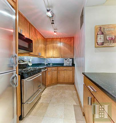 2nd image of 515 E 85th St APT 7F