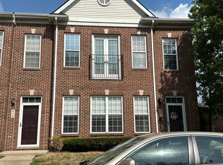 402 S Roessler St, Monroe, MI 48161