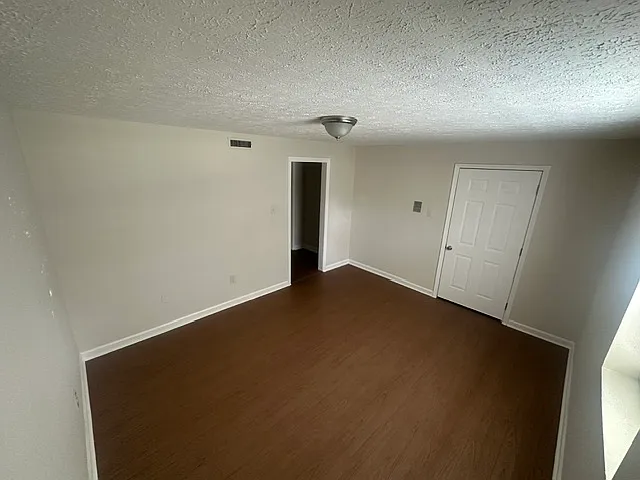 611 Reid St #C — Photo 10
