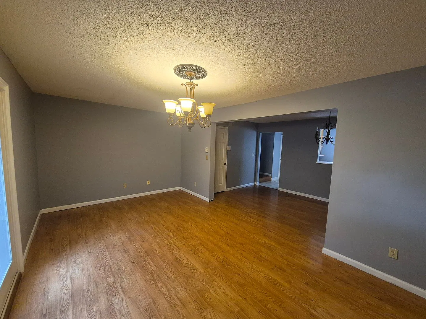 Mohican Ave 111 — Photo 4