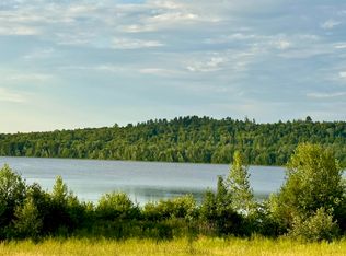 42 Frost St, Lincoln, ME 04457