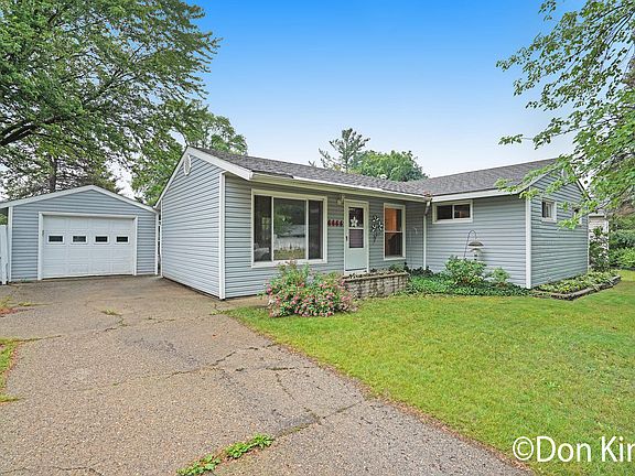 2nd image of 4444 Miramar Ave NE