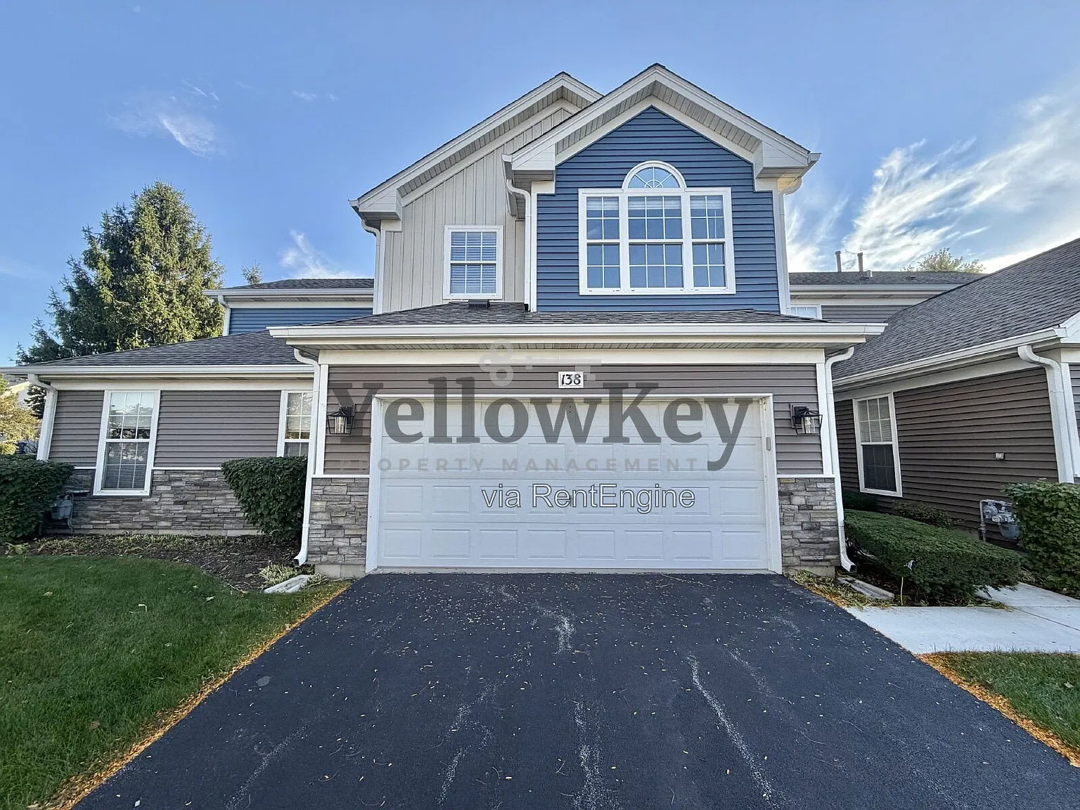 3 bed, 2.0 bath, 1600 sqft, $2,800 — Photo 1