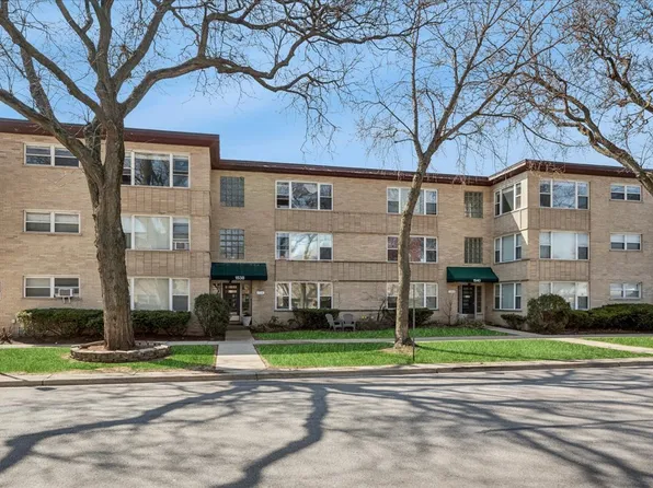 1538 Park Ave APT 1B, River Forest, IL 60305