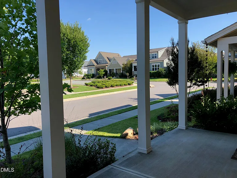 19 Pokeberry Bend Dr — Photo 4