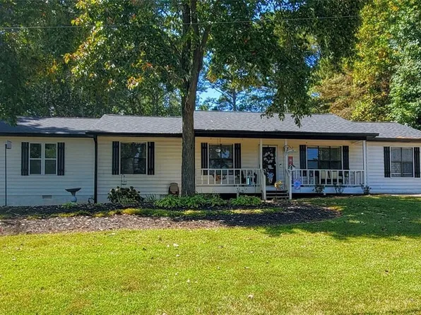 117 Wood Wind Sta, Woodstock, GA 30189
