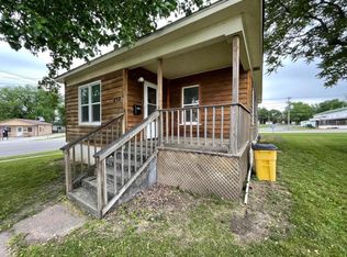 458 W Front St, Slater, MO 65349
