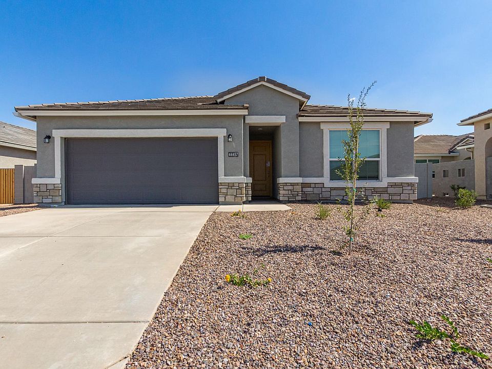 1st image of 44457 W Palo Ceniza Way