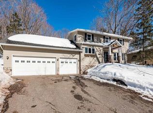 2135 Woodhaven Ln, Duluth, MN 55803