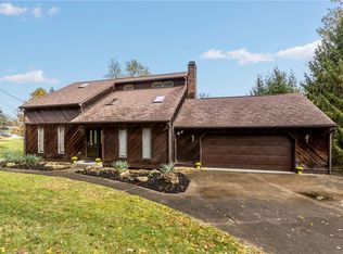 226 Chubbic Rd, Canonsburg, PA 15317